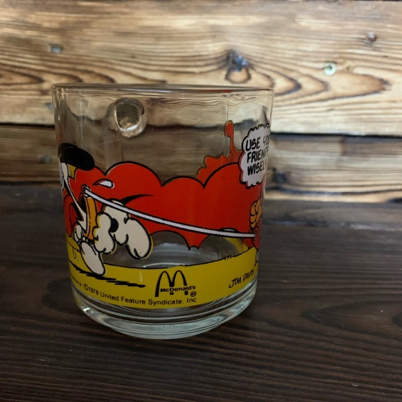 Vintage 1978 Garfield Collector Character Mug - Picture 4 of 4